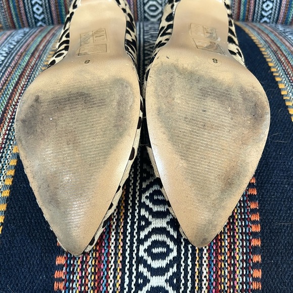 DV Dolce Vita Calf Hair Leopard Pumps 8 EUC - Picture 4 of 8
